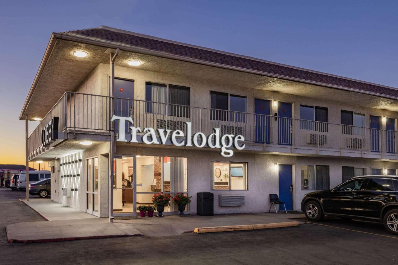 Travelodge By Wyndham Miles City Exterior photo